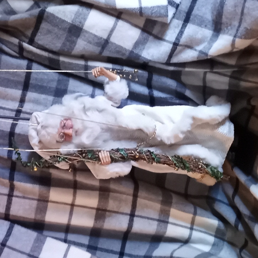 EUC Ditz Ivory Marionette With Stand